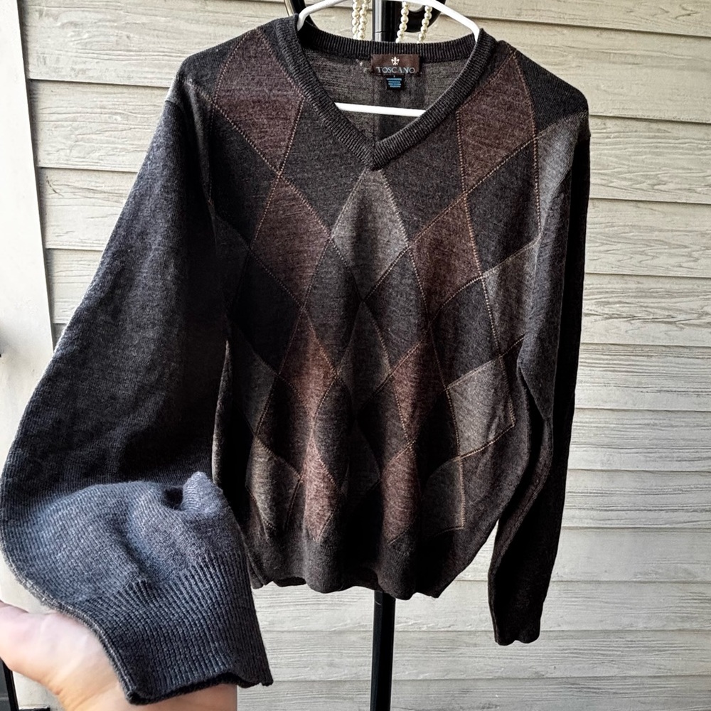 Toscano   Wool  Merino 50% Argyle Sweater